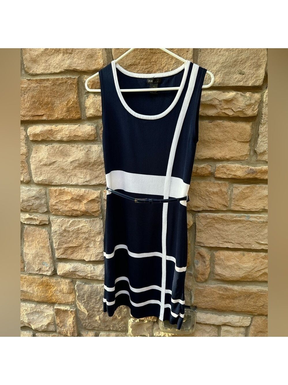 Grace Navy/White sleeveless, slenderizing, fitted dress W/Navy Belt Size Medium